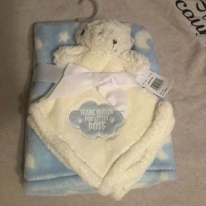Bundle of 2 baby boy blanket sets
